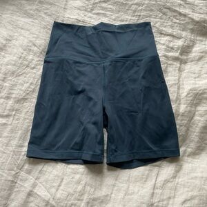 Set Active Biker Shorts